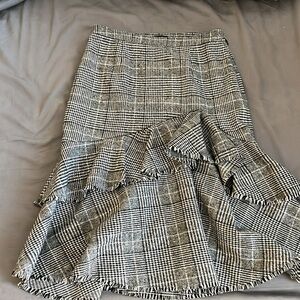Halogen work skirt, size 6